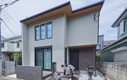 家族の幸せと<br />
暮らしやすさを実現