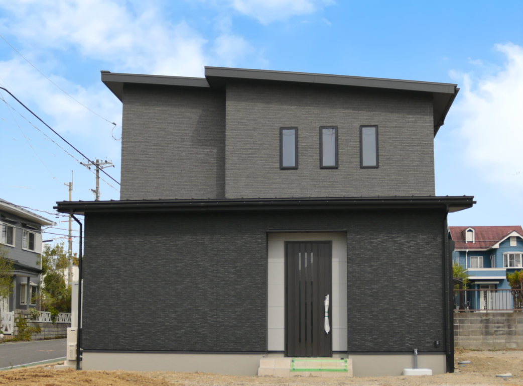 “魅せるLDK”を中心にした、洗練の住まい。