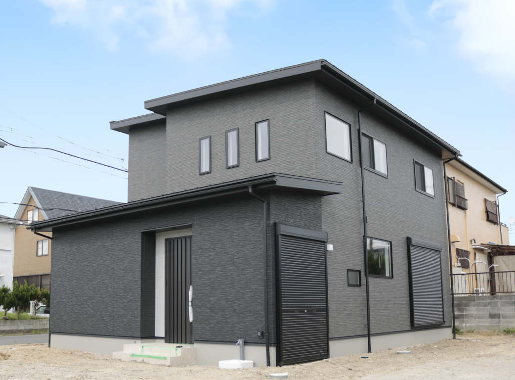 “魅せるLDK”を中心にした、洗練の住まい。